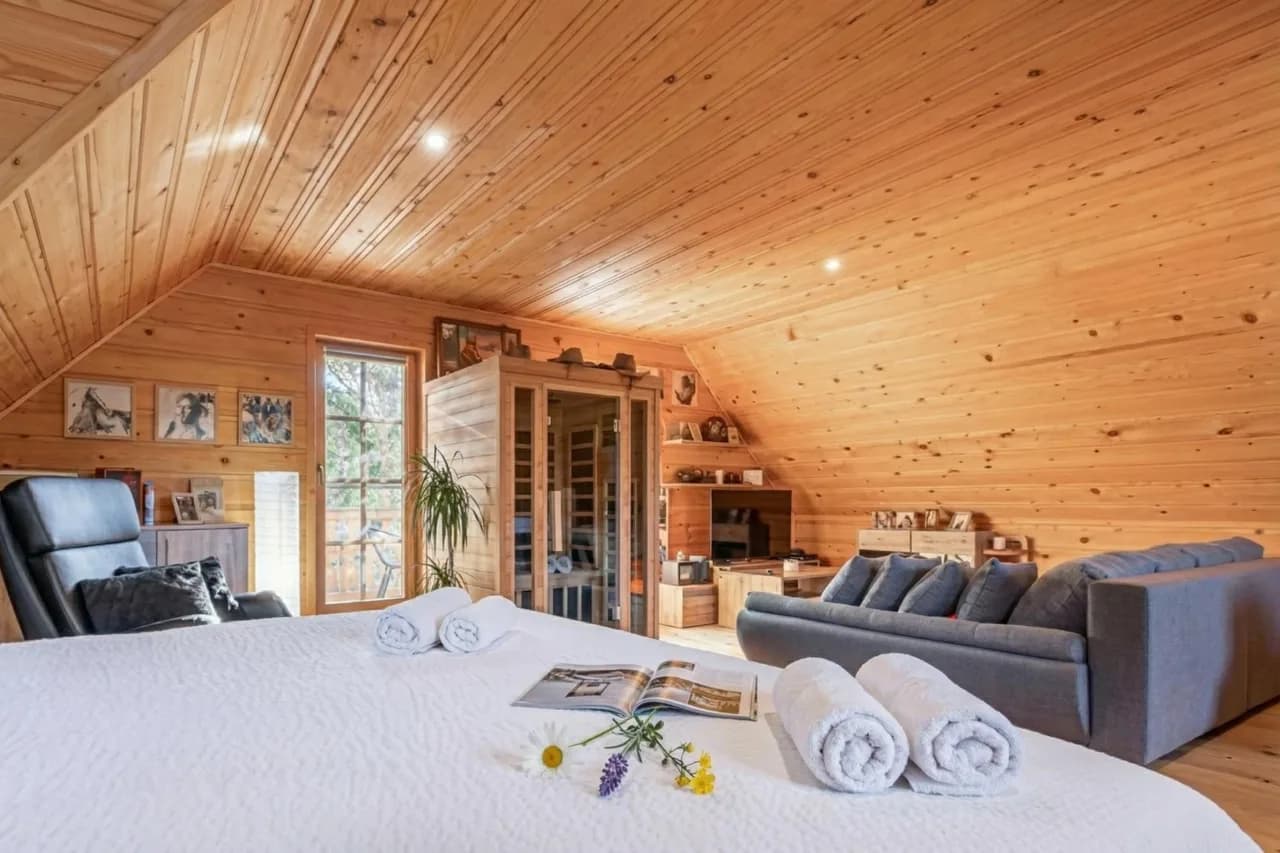 Secluded Log Cabin Chalet in Podčetrtek photo 3