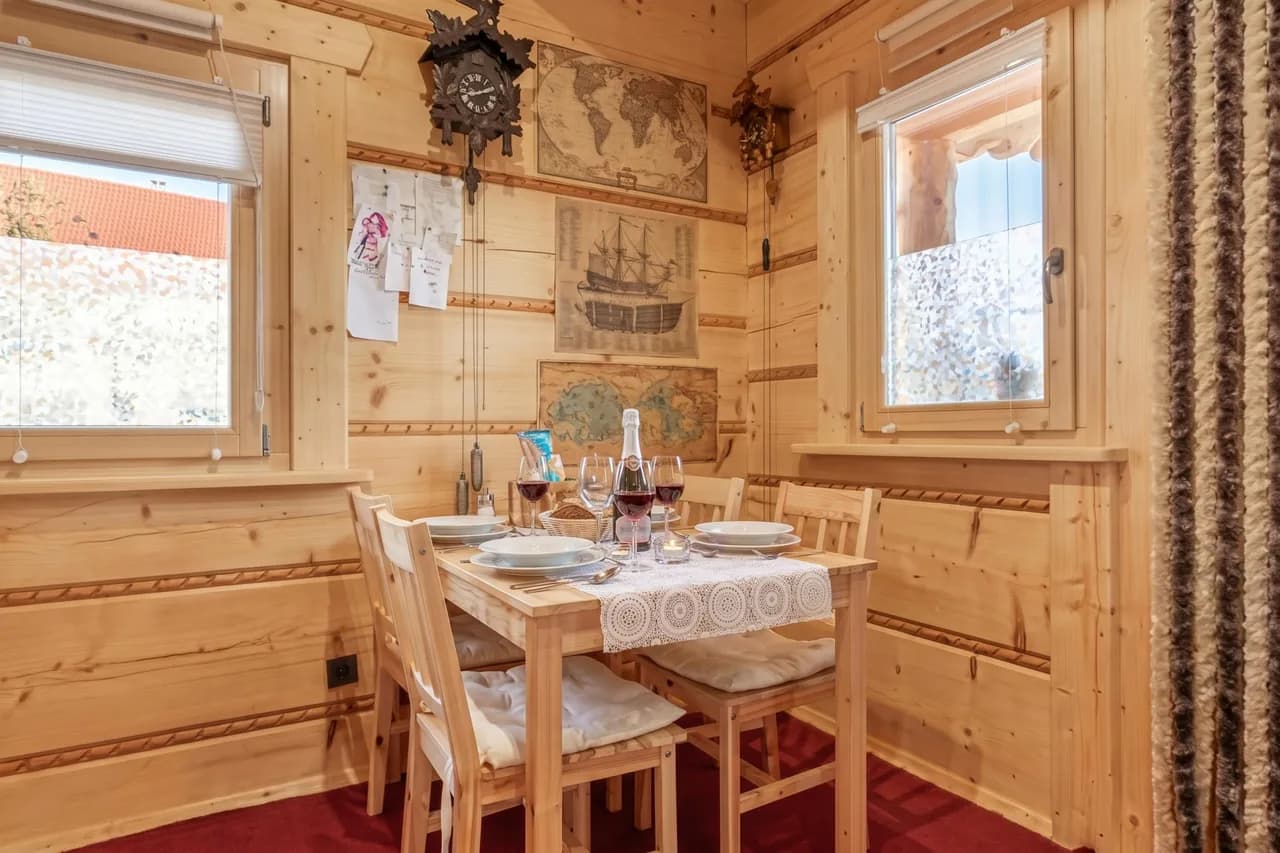 Cozy Log Cabin Chalet in Podčetrtek photo 4