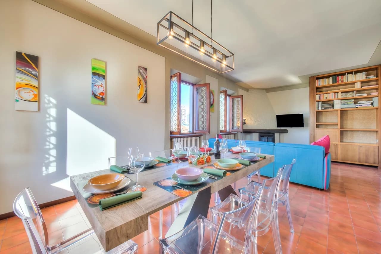 Anita Lake, 2BR Retreat w/ Shared Pool and Gym photo 3