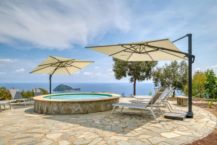 Villa Luce del Sol  with Pool - M