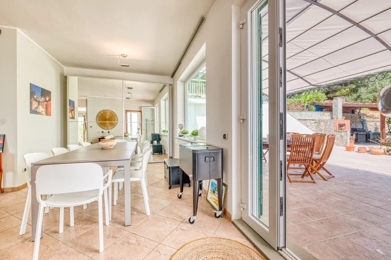 Seaside Pool Villa in Alassio photo 2