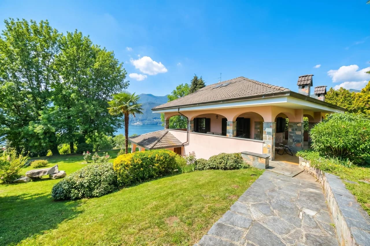 Casa Serena: Lake Orta View Porch and Garden photo 2