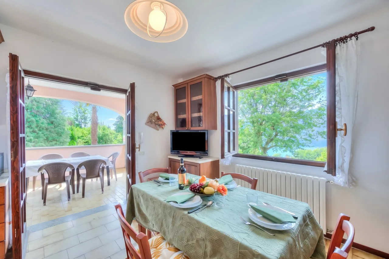 Casa Serena: Lake Orta View Porch and Garden photo 5