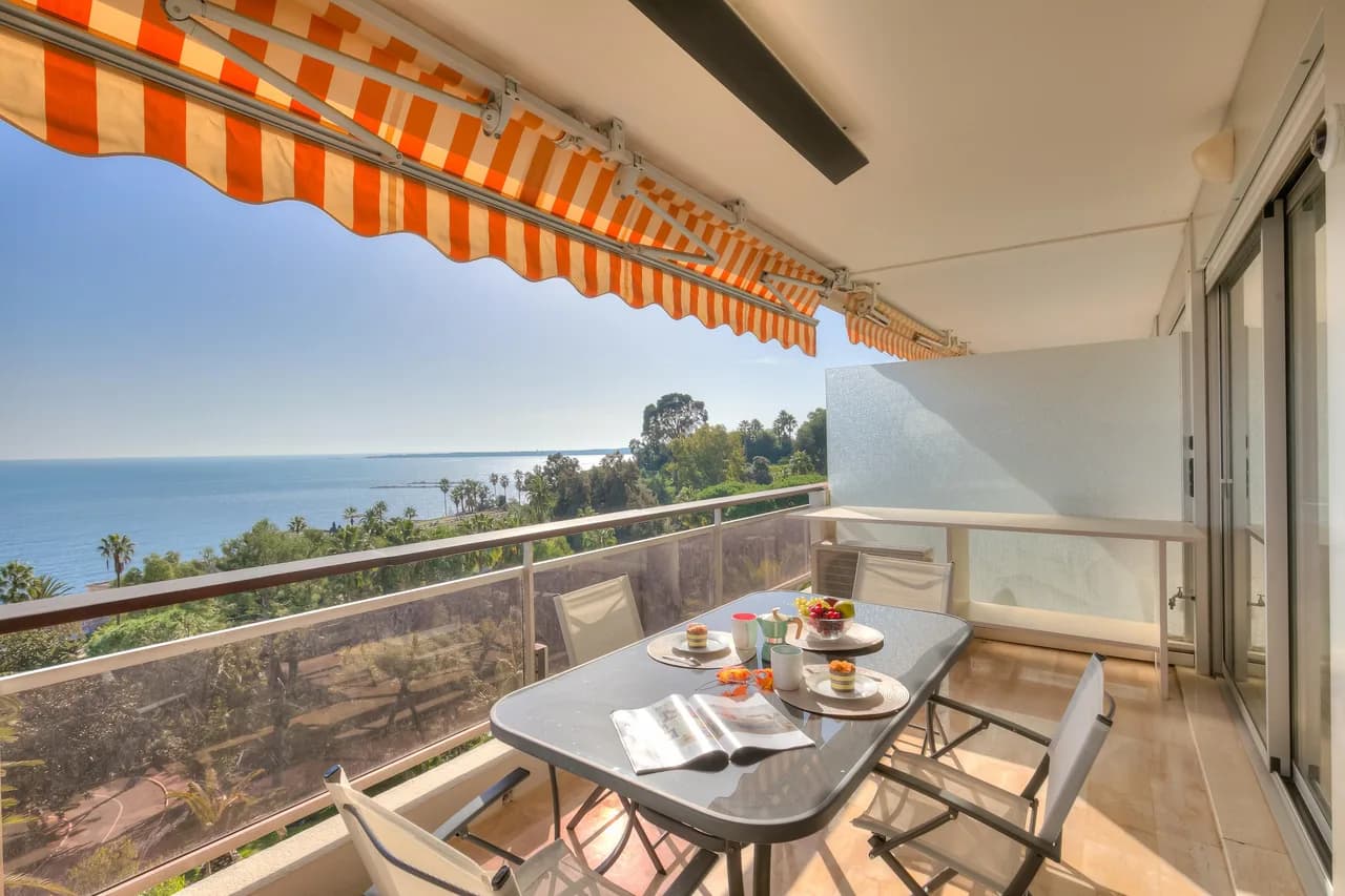 Studio sea view - Swimming pool & Terrace photo 2