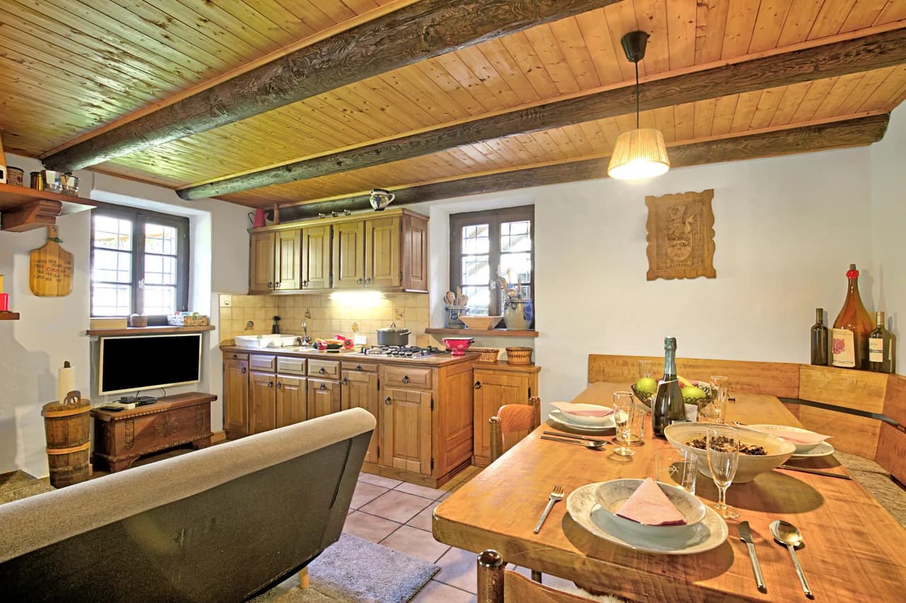 Cozy Mountain Chalet in Ticino photo 4