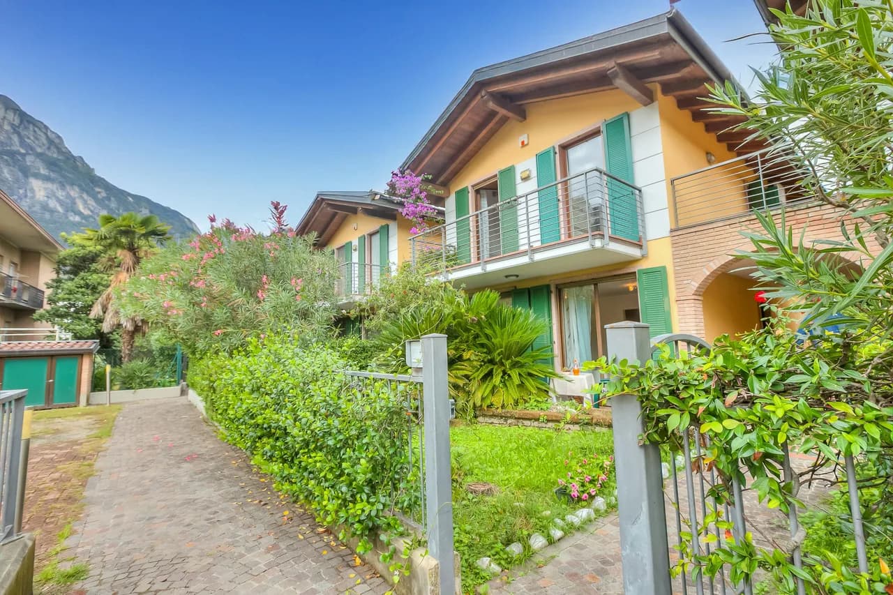 Lakeside Villa in Riva del Garda