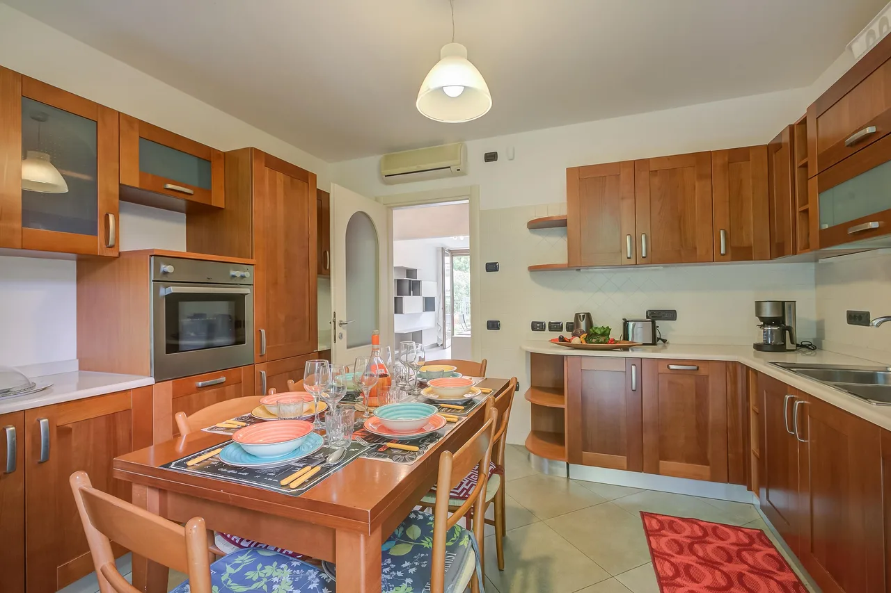 Lakeside Villa in Riva del Garda photo 4