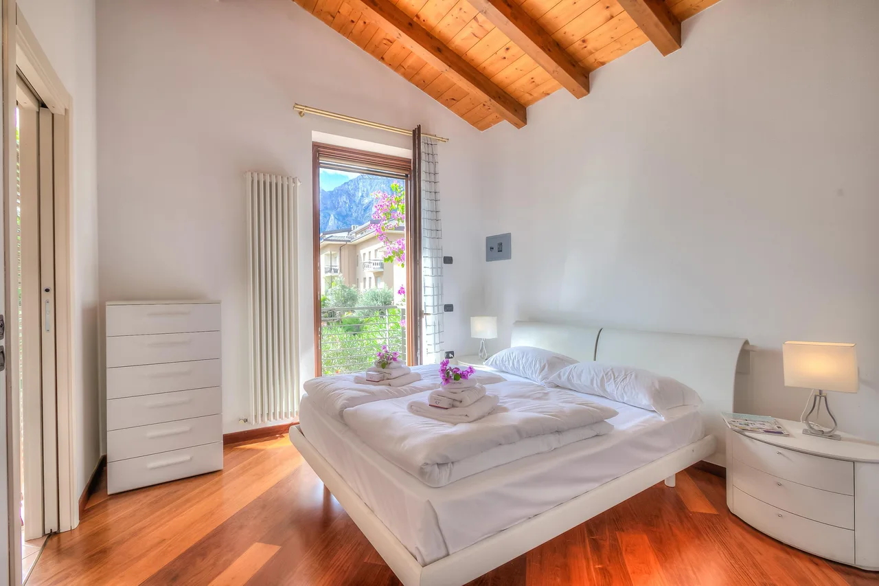 Lakeside Villa in Riva del Garda photo 5