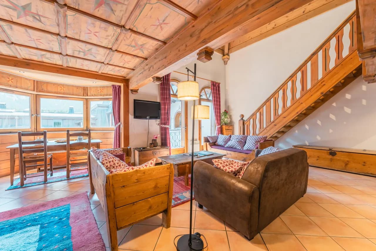 Panoramic Mountain View Apartment in Argentière, Chamonix photo 3