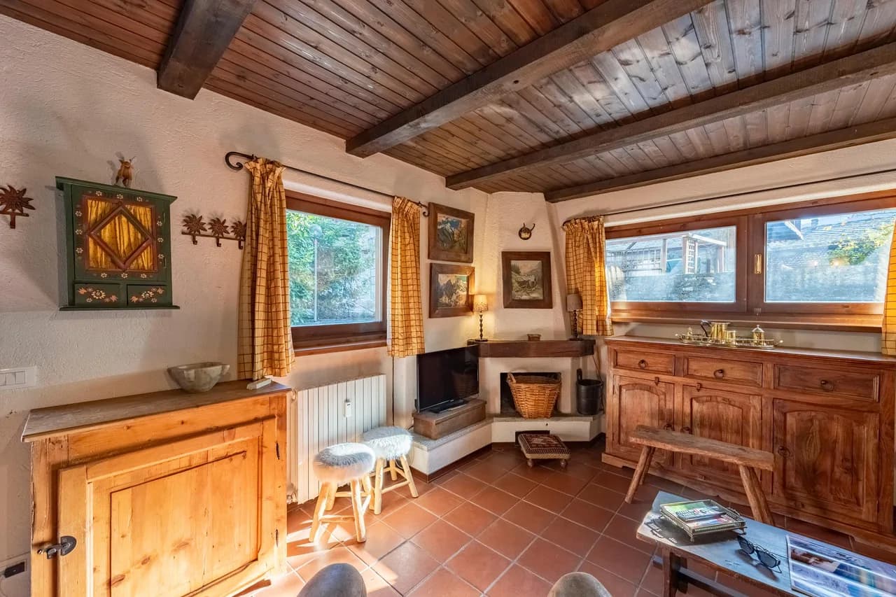 Lovely Apartment In Courmayeur photo 3