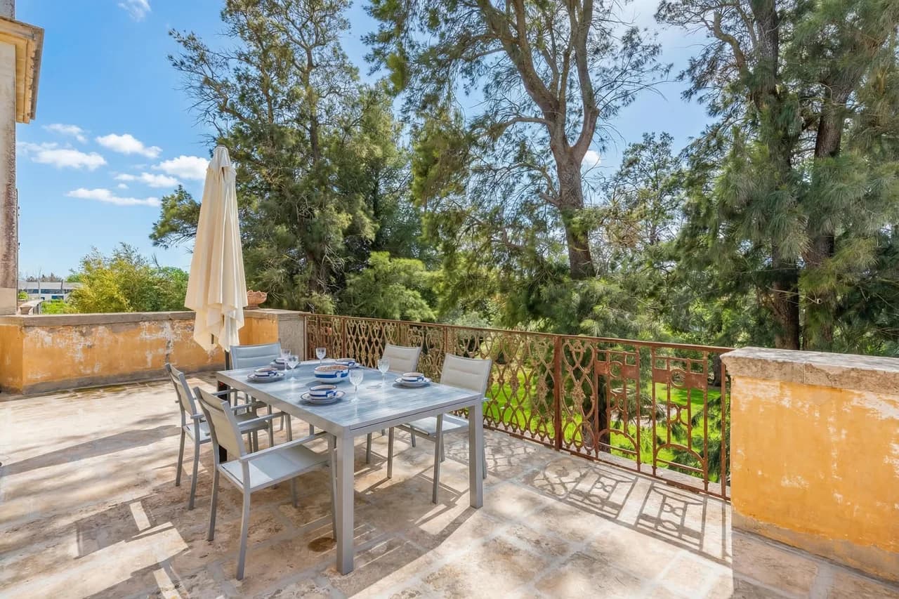 Vallone Apartment L