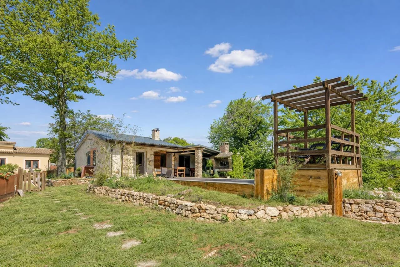 Rustic Vacation Home with Pool in Pazin Istria Croatia photo 3
