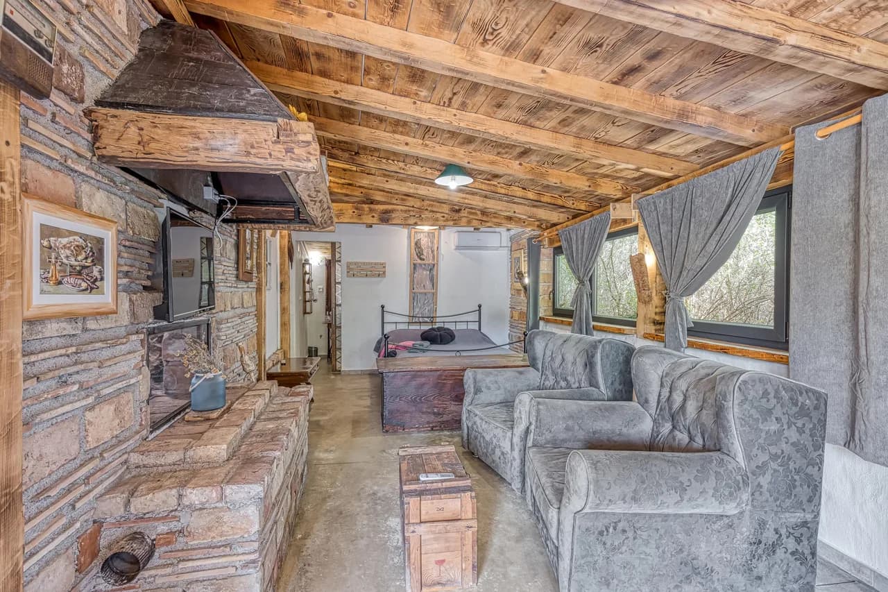 Rustic Vacation Home with Pool in Pazin Istria Croatia photo 4