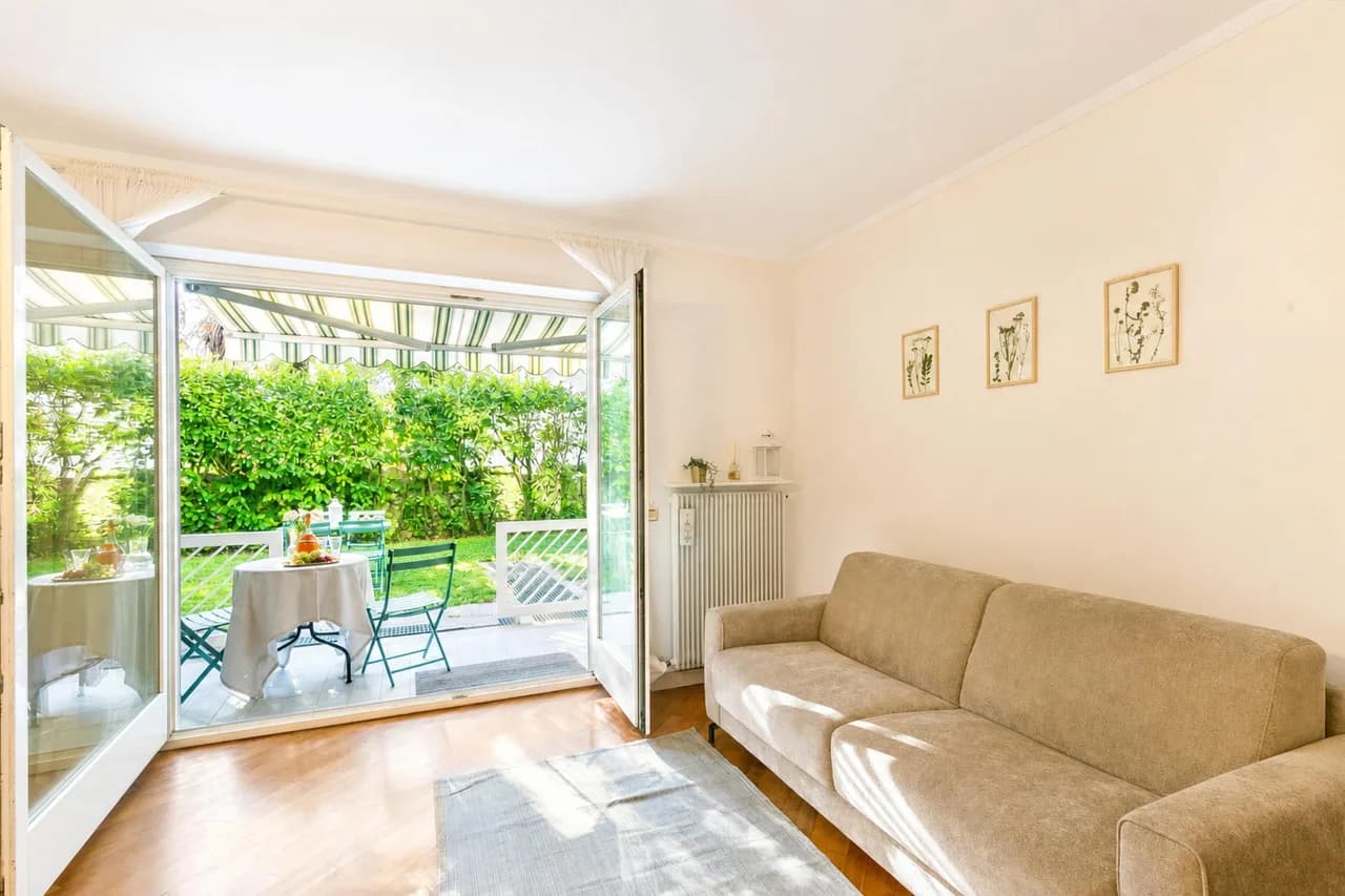 Riva's Garden Home photo 3