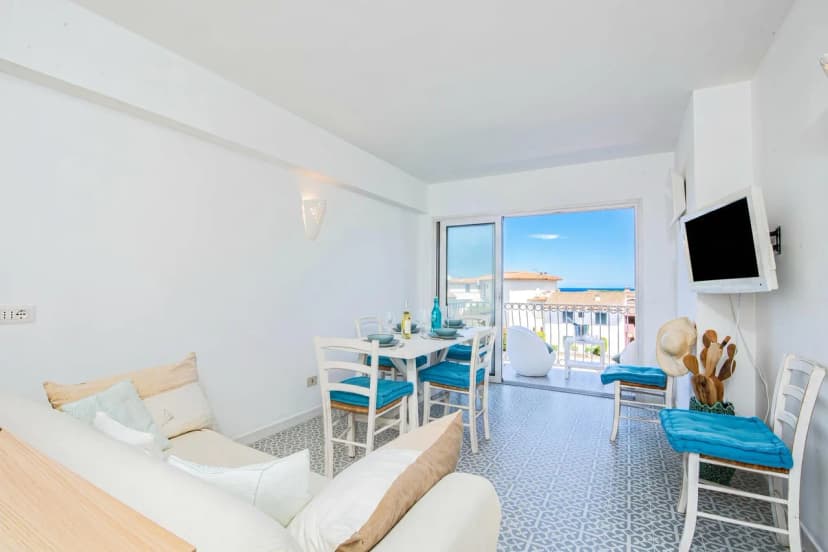 Piazzetta Lotto B 50m From The Beach