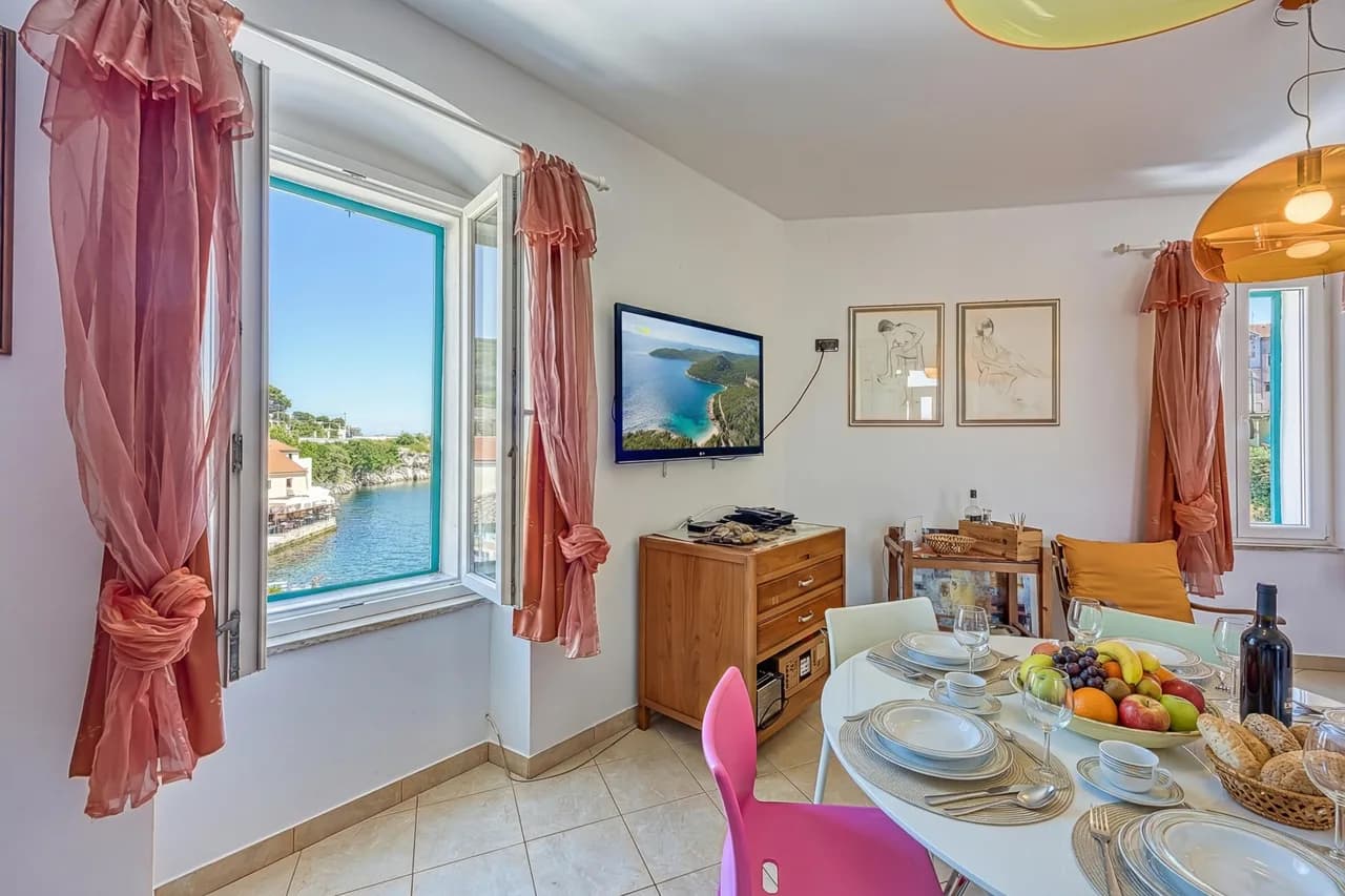 Harbor View Apartment in Veli Lošinj photo 2