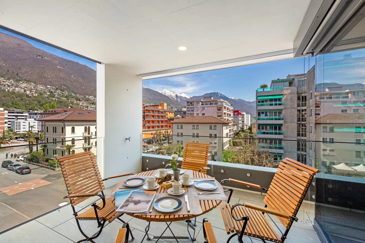 Terrace Apartment in Locarno, Ticino, Switzerland photo 3