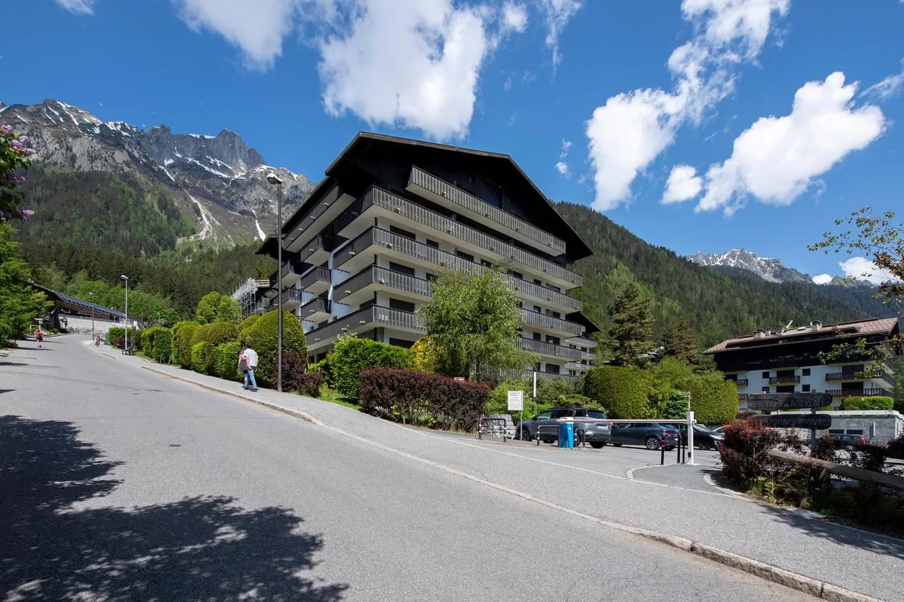 Apt du Brevent ski in/out Garden & Terrace photo 4