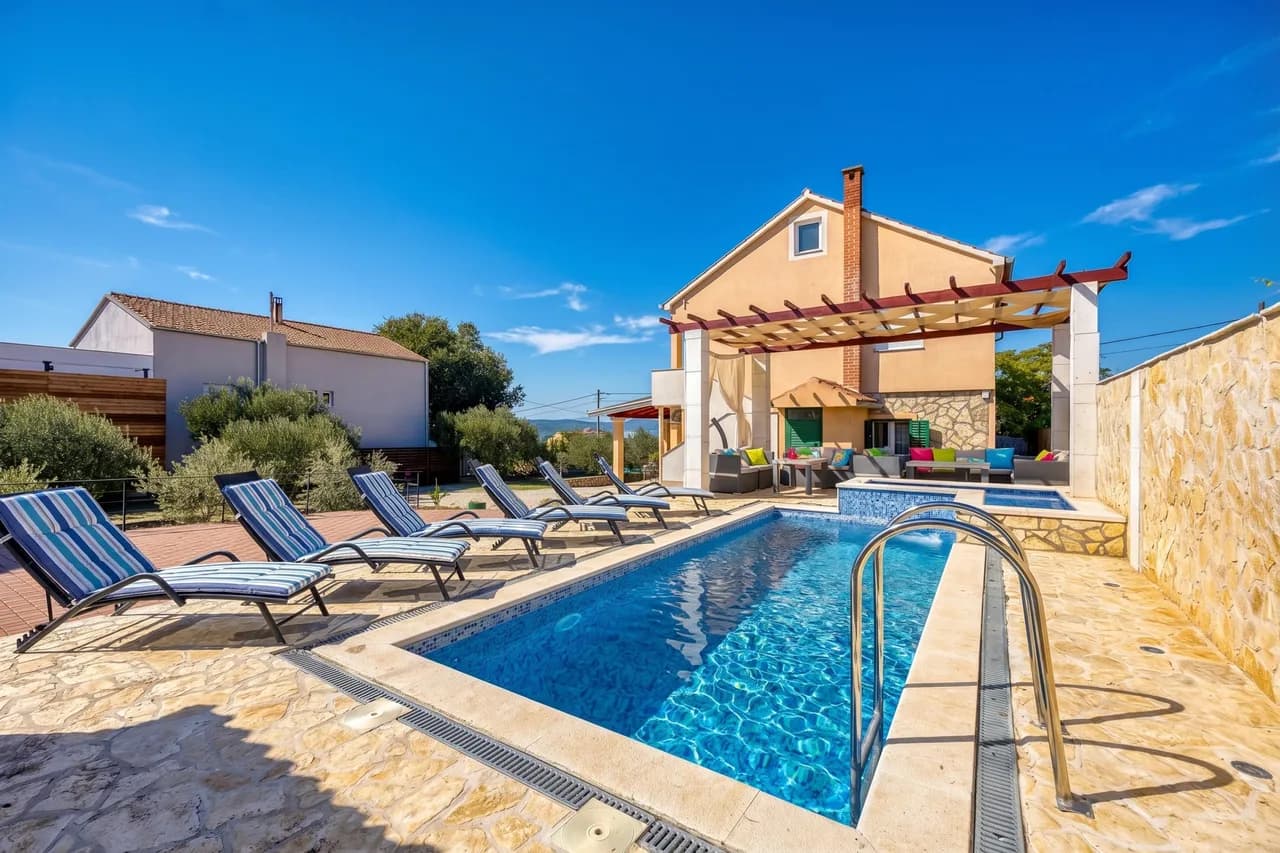 Coastal Villa with Pool in Sveti Filip i Jakov, Croatia