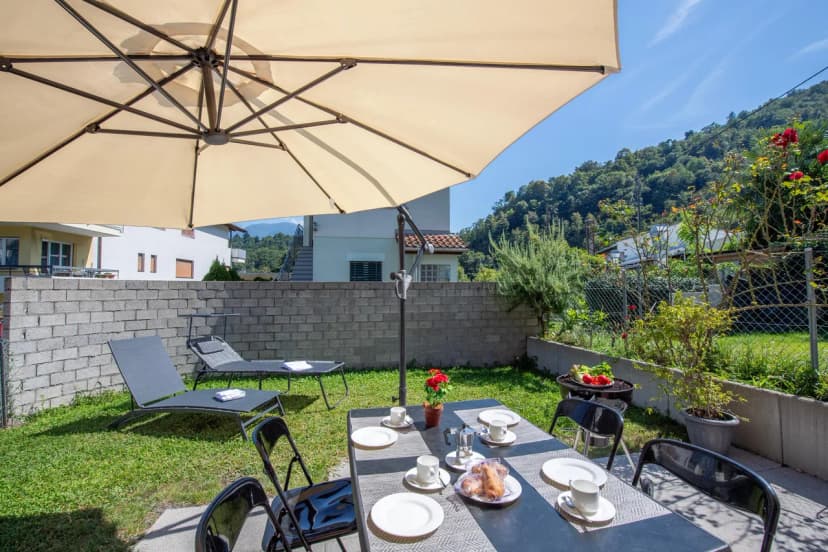 Casa Carolina 1 Losone with Private Garden