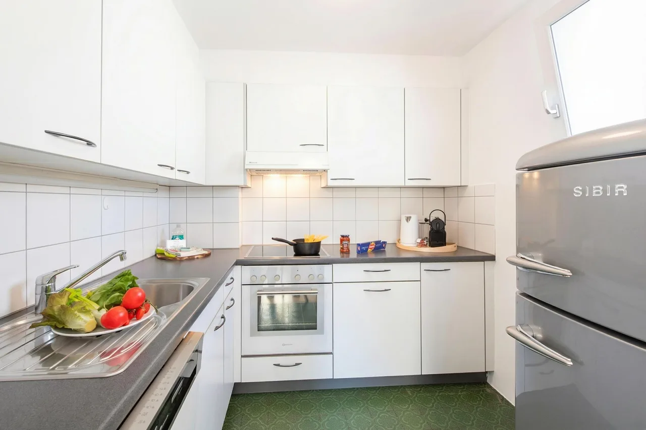 Charming Vacation Home in Losone, Ticino photo 4