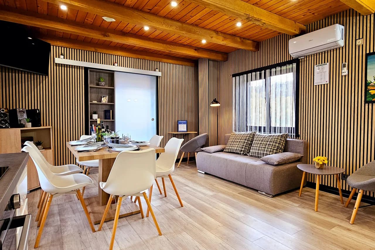 Luxurious Pool Vacation Home in Veliko Trgovišće photo 4