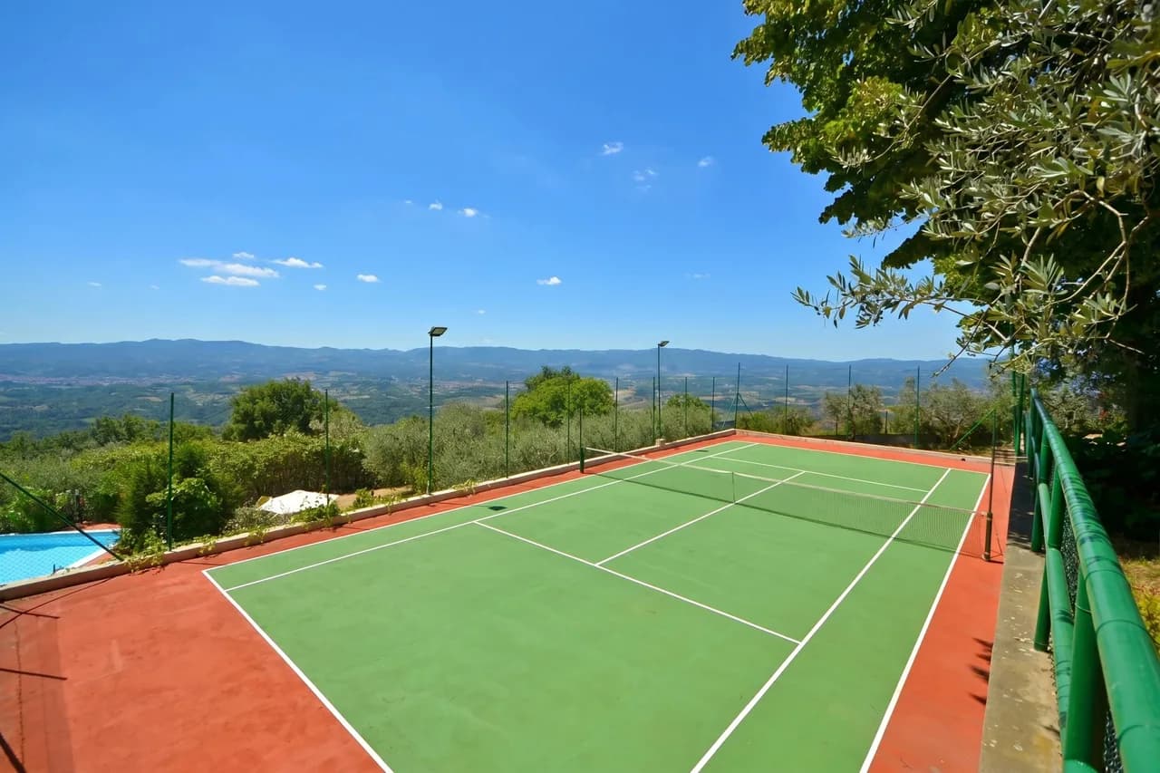Private Pool Villa in Loro Ciuffenna, Tuscany photo 2