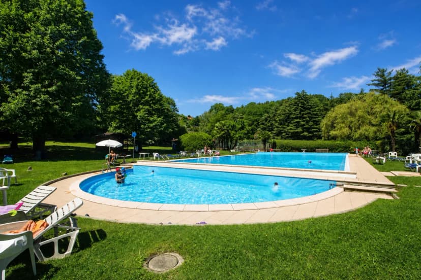 France Apartment with Garden, Pool & Tennis