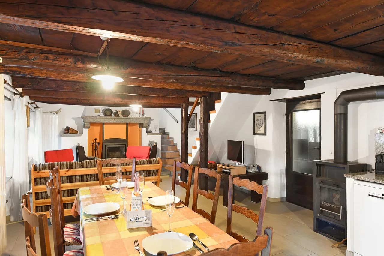 Rustic Mountain Chalet in Ticino photo 2