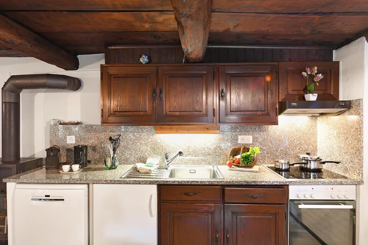 Rustic Mountain Chalet in Ticino photo 3