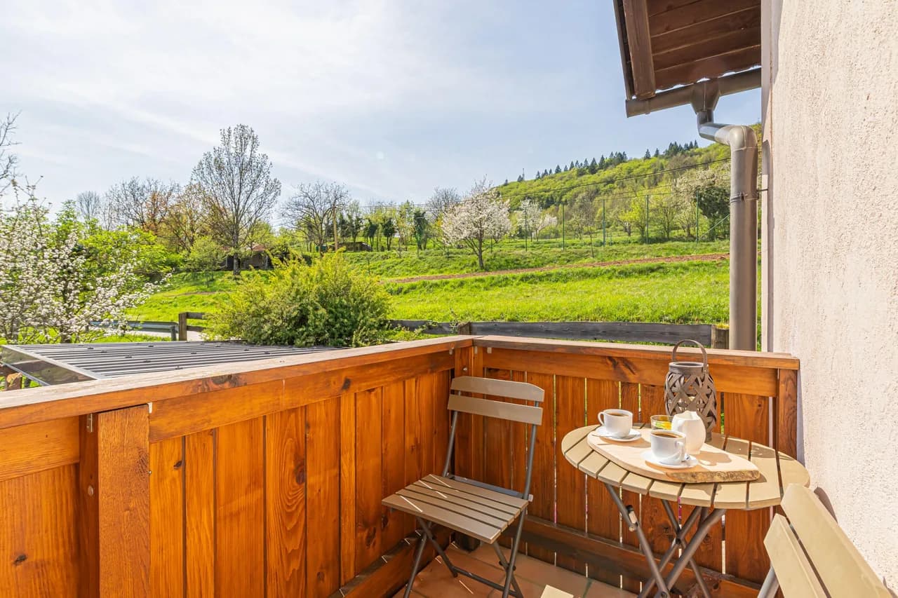Scenic Mountain View Vacation Home in Kostel photo 2
