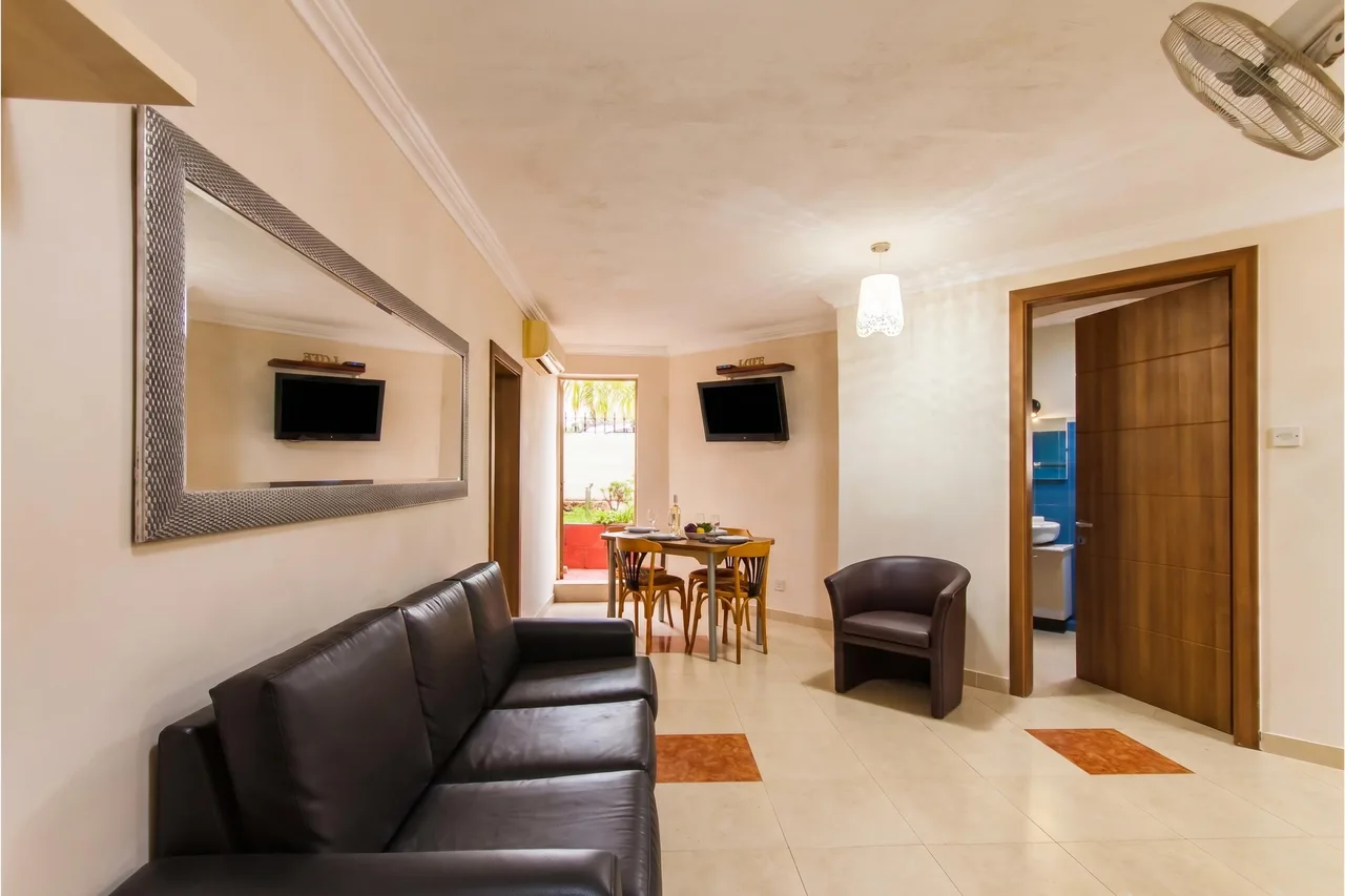 Seaside Apartment with Private Pool in Mellieha photo 3