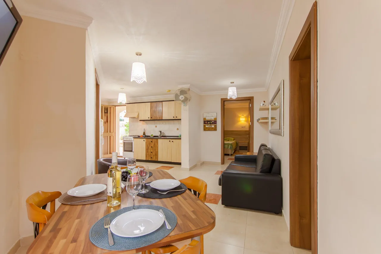 Seaside Apartment with Private Pool in Mellieha photo 4