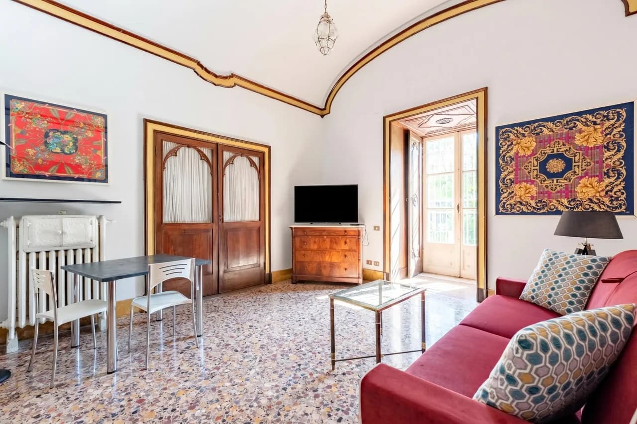 Charming  Apartment - Historic Center photo 2