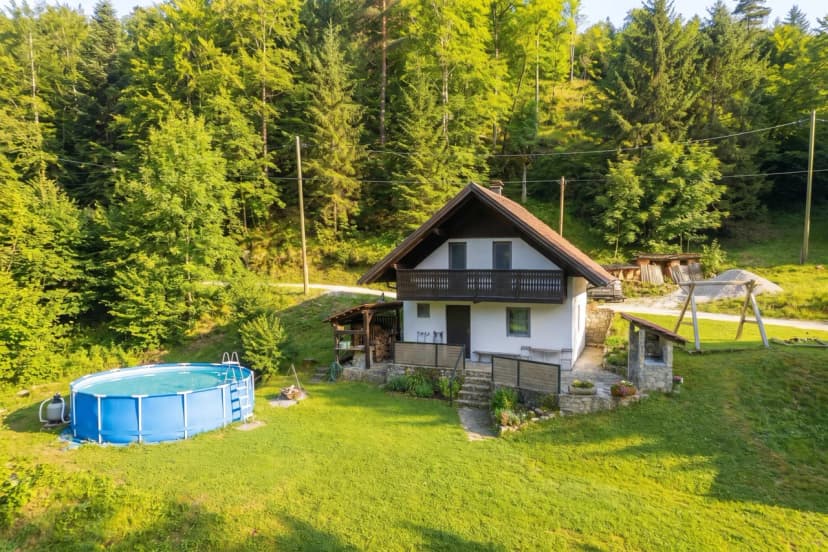 House Naturalina with Pool near Tolmin