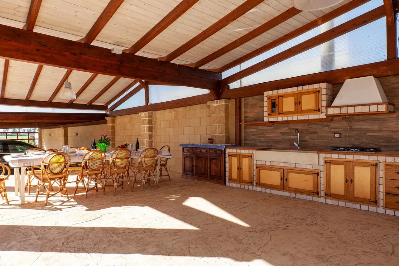 Elegant Villa With Garden and Pool in San Cassiano photo 3