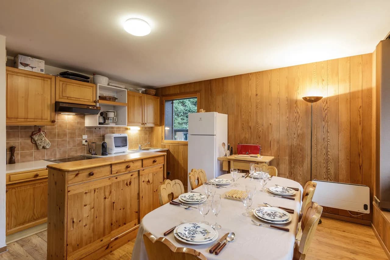Residence Montana 3BR Argentière Ski Base + Parking + View for 6 photo 5