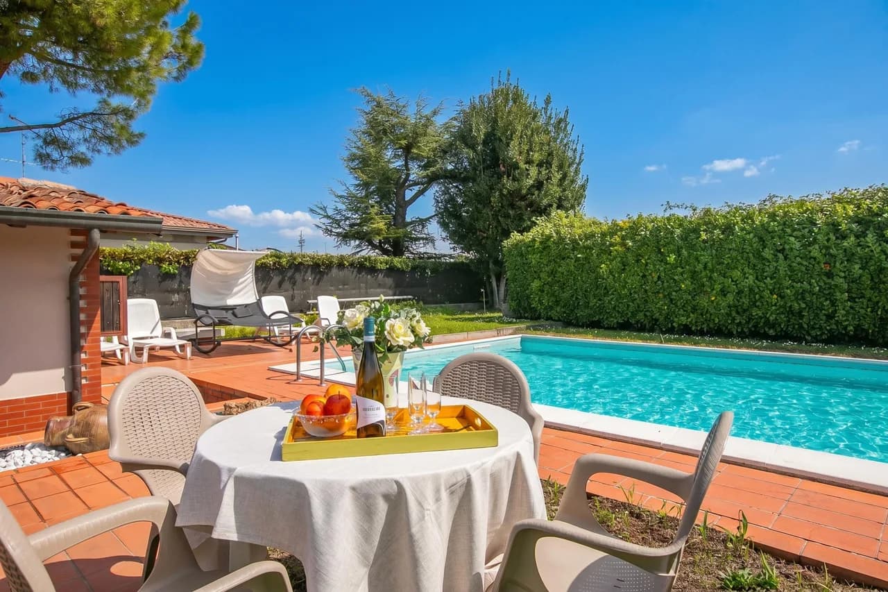 Villa Oasi with Private Pool BBQ & Garden near Sirmione photo 2