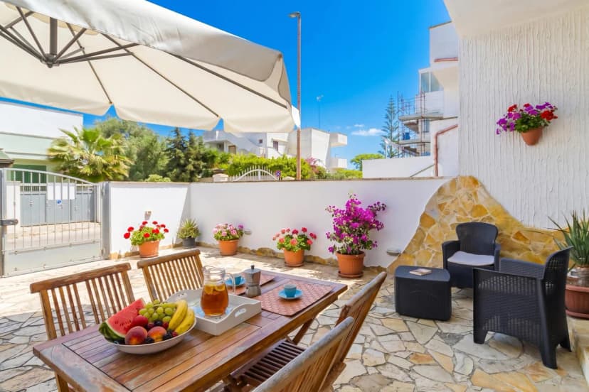 Villetta Bel Mare - Beach-Base Villa with Garden