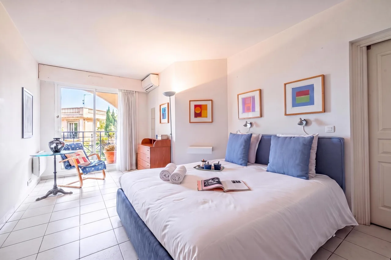 Lush Garden Apartment in Provence Alpes Cote Dazur photo 5