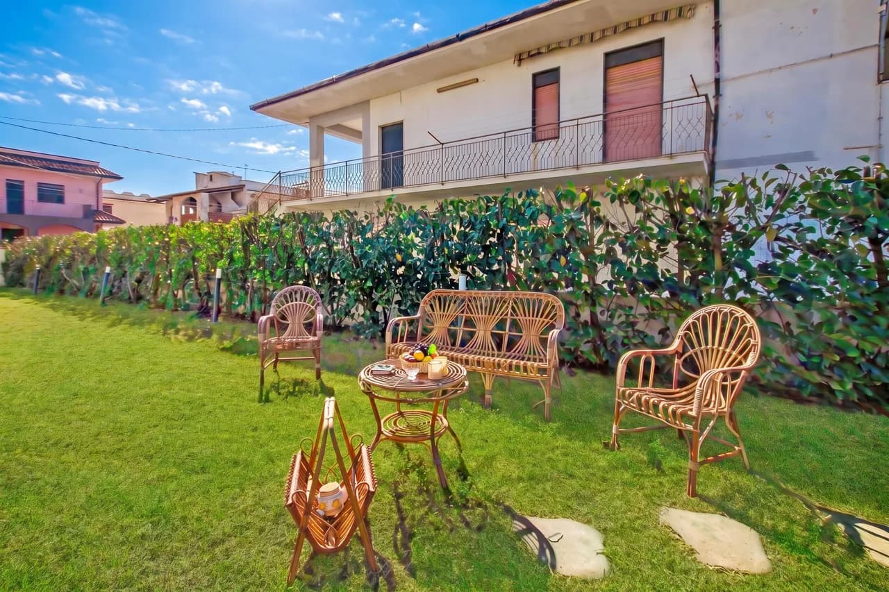 Casa Smeralda a 200m From The Sea photo 3