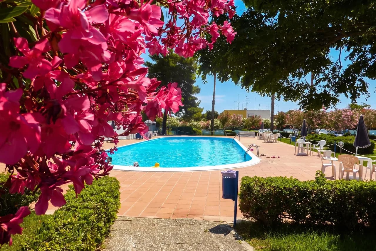 Villetta Relax with Garden, Pool and BBQ photo 2