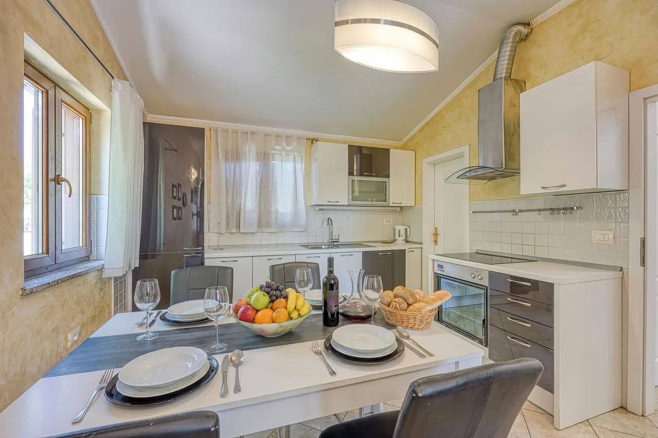Charming Apartment with Pool in Gračišče, Istria, Croatia photo 5