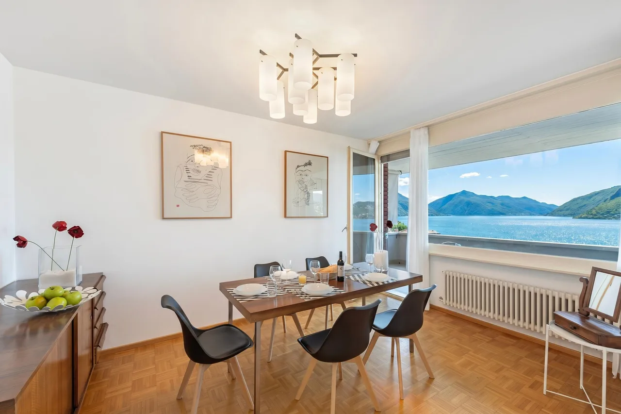 Splendid Lake View Apartment in Ticino photo 4