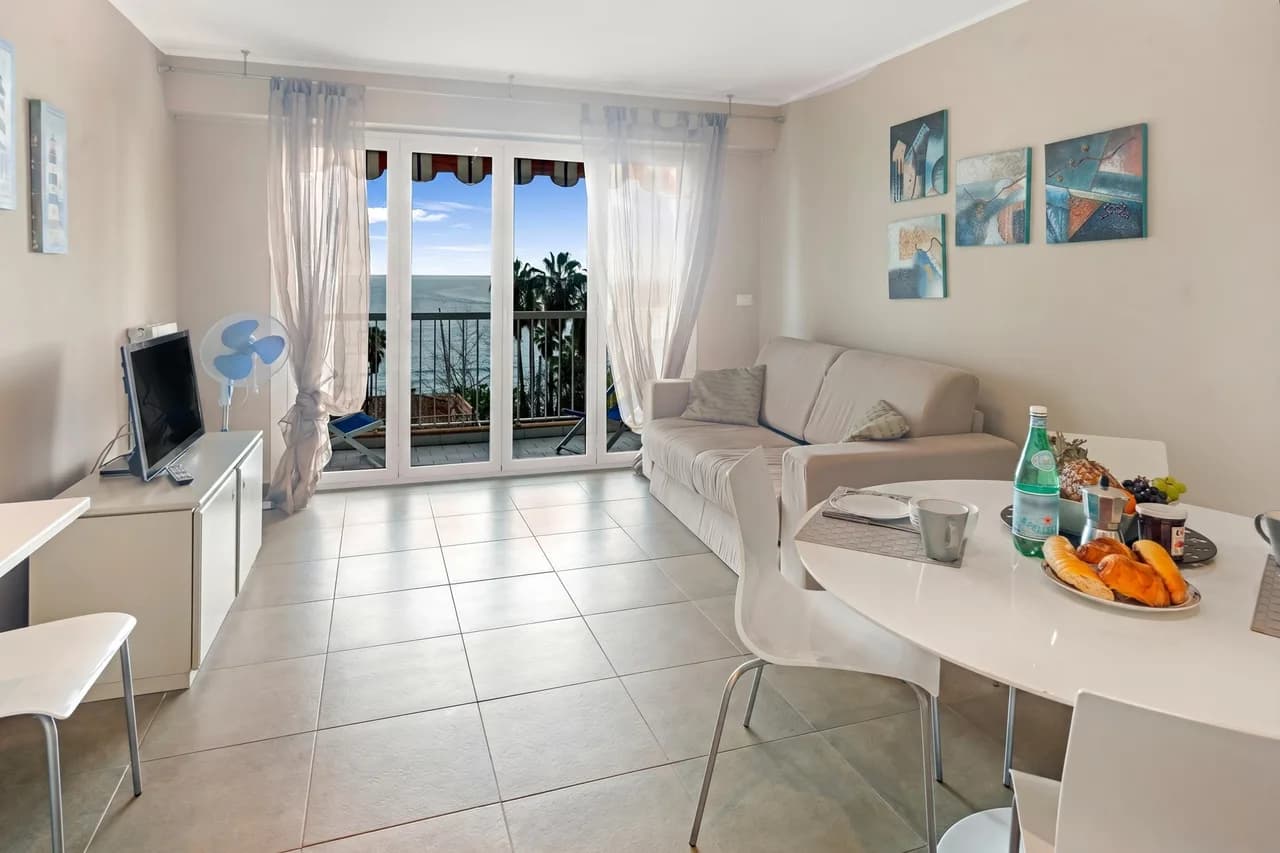 Vina del Mare with Panoramic Sea Views