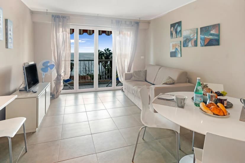 Vina del Mare with Panoramic Sea Views