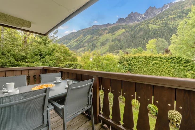 Le Parc du Mont Blanc in Chamonix | Balcony & Mountain Views