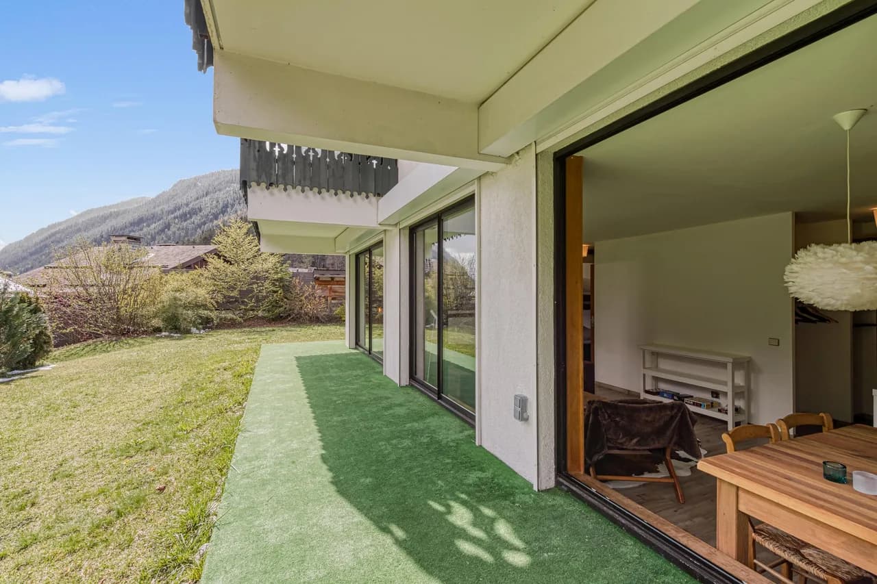Charming Garden-Facing Apartment in Argentière, Chamonix photo 2