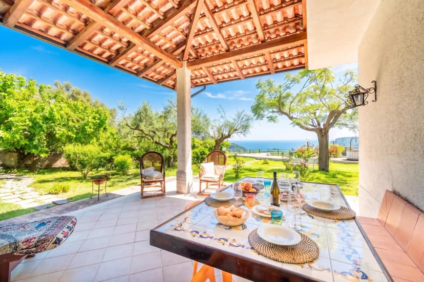 Villa Maria Luisa vista mare, Palinuro