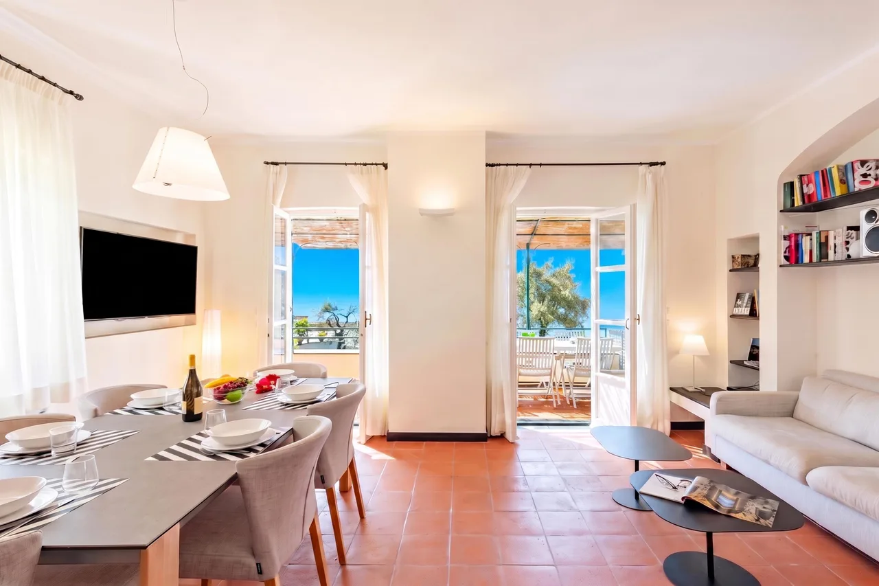 Sea-View Luxury Villa in Recco photo 4